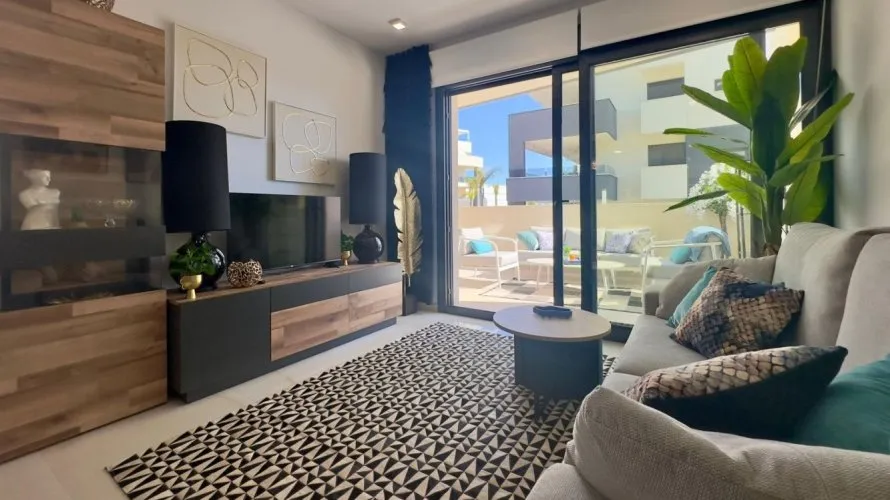 Apartamento de 111m² en Torrevieja, España No. 1951 № 23