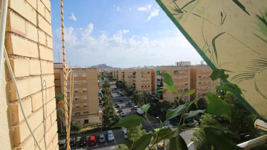 Apartamento de 3 dormitorios en Alicante, España No. 1979 № 19