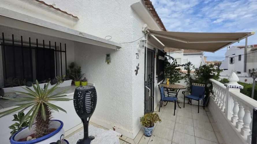 Bungalow de 1 dormitorio en Torrevieja, España No. 1969 № 26