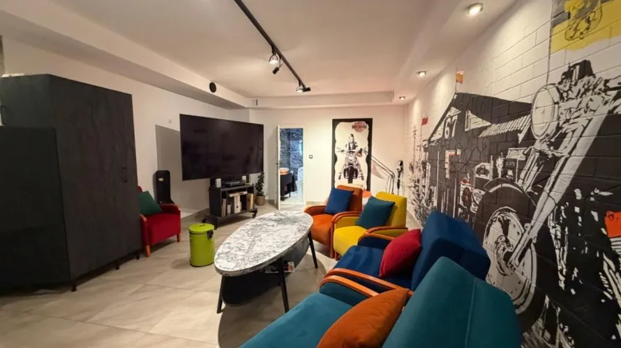Propiedad comercial de 100m² en Torrevieja, España No. 1986 № 23