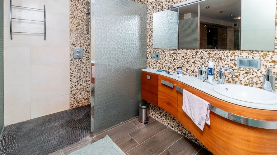 Villa de 370m² en Torrevieja, España No. 1978
