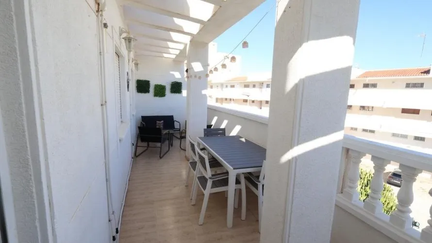 Ático de 2 dormitorios en Torrevieja, España No. 1964 № 12