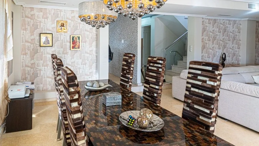Villa de 370m² en Torrevieja, España No. 1978 № 13