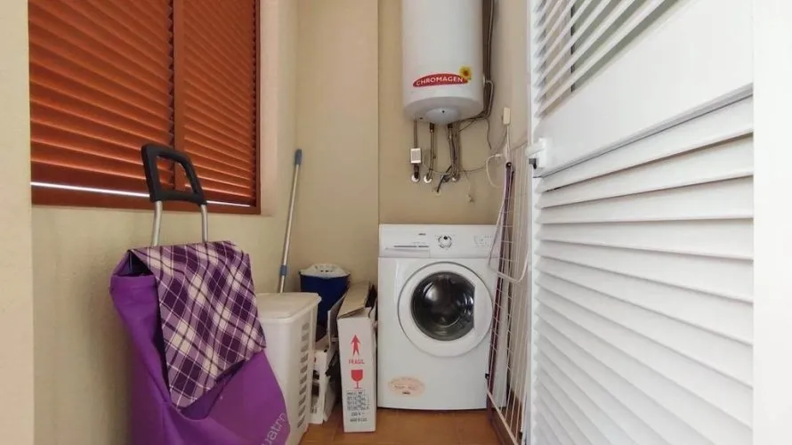 Apartamento de 2 dormitorios en Torrevieja, España No. 1963 № 2