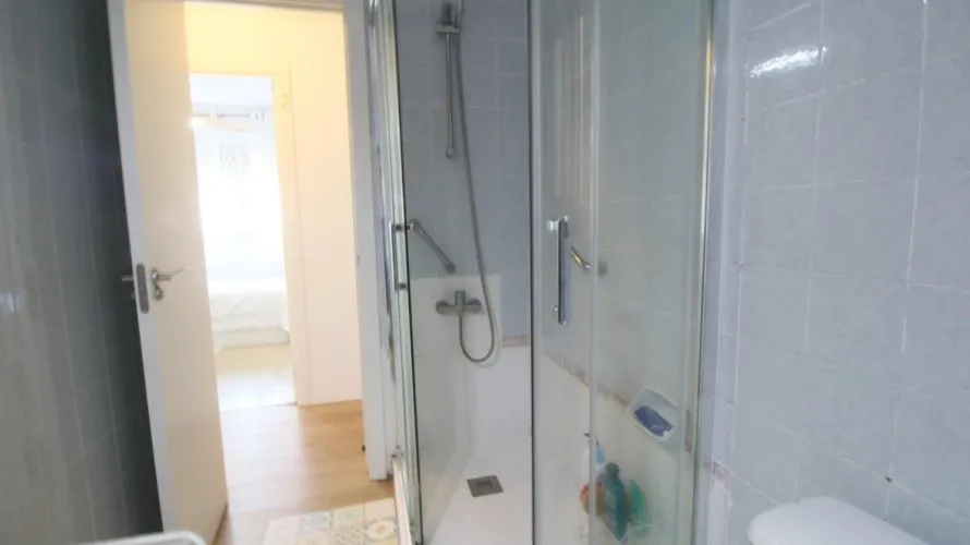 Apartamento de 3 dormitorios en Alicante, España No. 1979 № 13