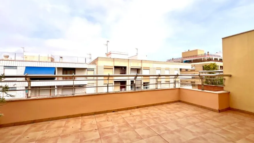 Ático de 2 dormitorios en Torrevieja, España No. 1966 № 9