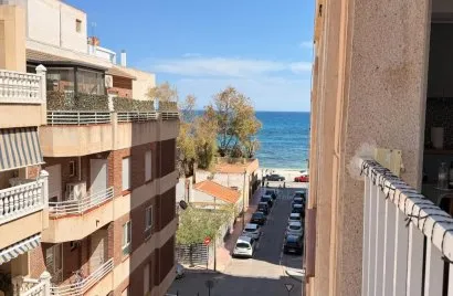 Apartamento de 1 dormitorio en Torrevieja, España No. 1977