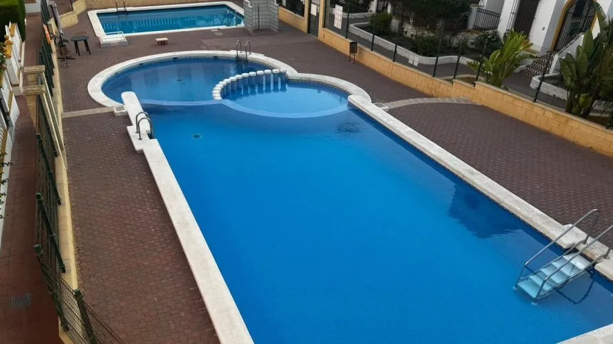 Apartment de 3 chambres à Torrevieja, Espagne No. 564 № 22