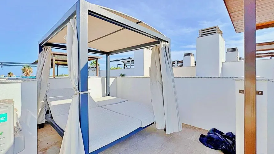 Bungalow de 3 chambres à Torrevieja, Espagne No. 591 № 27