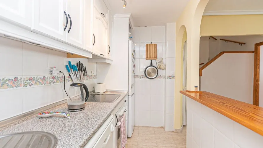Penthouse de 89m² à Torrevieja, Espagne No. 750 № 14