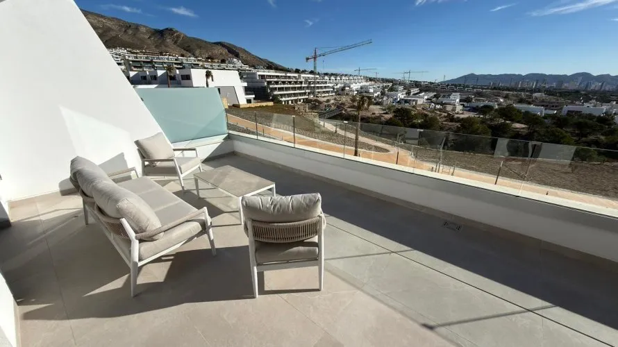 Apartment de 2 chambres à Finestrat, Espagne No. 669 № 19