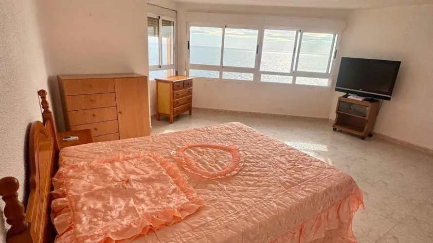 Apartment de 4 chambres à Torrevieja, Espagne No. 662 № 19
