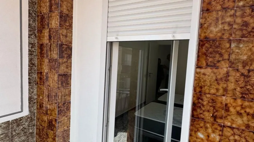 Apartment de 3 chambres à Torrevieja, Espagne No. 132 № 15