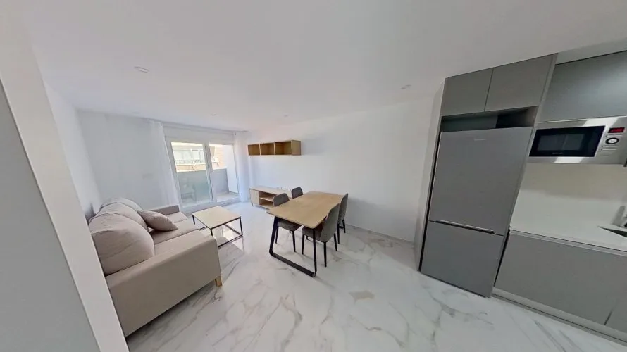 Apartment de 2 chambres à Torrevieja, Espagne No. 99 № 2