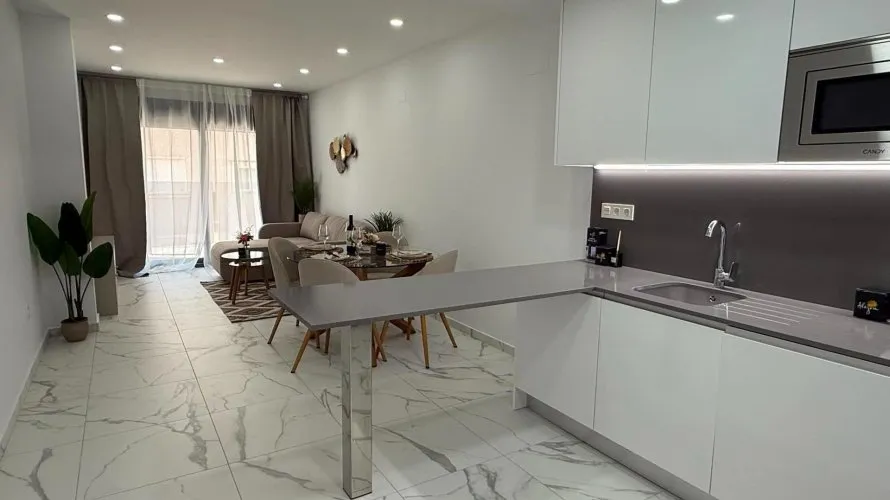 Apartment de 2 chambres à Torrevieja, Espagne No. 185 № 22