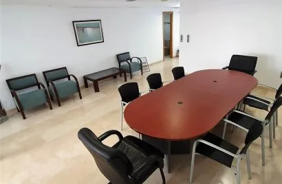 Office de 126m² à Alicante, Espagne No. 233