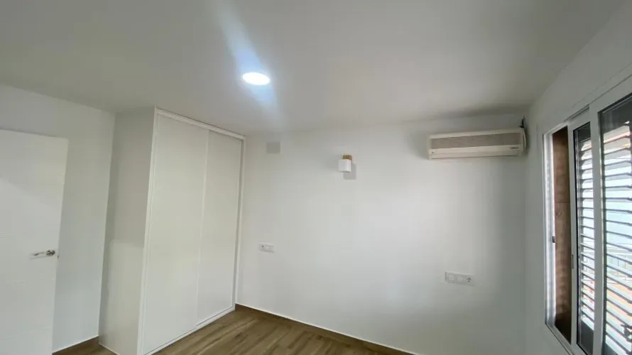 Apartment de 3 chambres à Torrevieja, Espagne No. 111 № 16