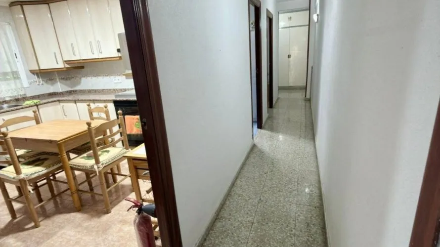 Apartment de 3 chambres à Alicante, Espagne No. 668 № 3