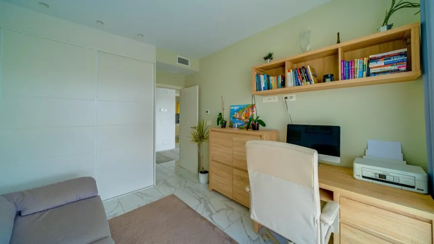 Villa de 3 chambres à Finestrat, Espagne No. 350 № 26