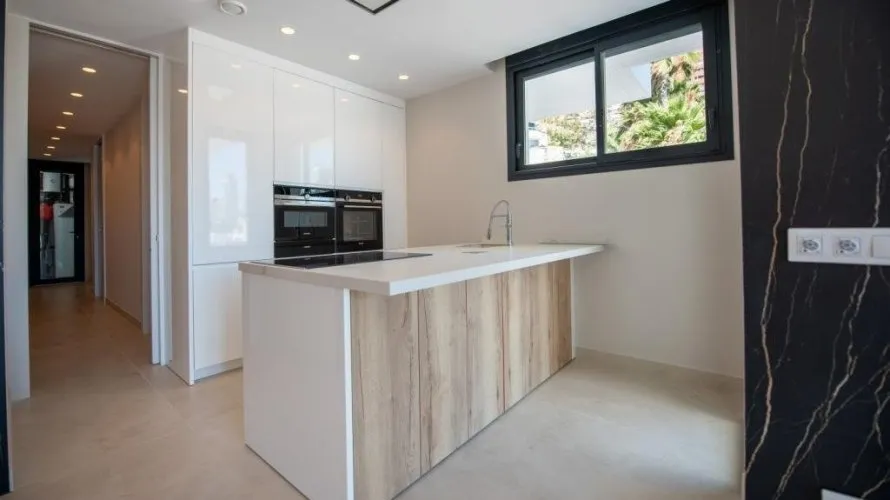 Apartment de 4 chambres à Benidorm, Espagne No. 259 № 26