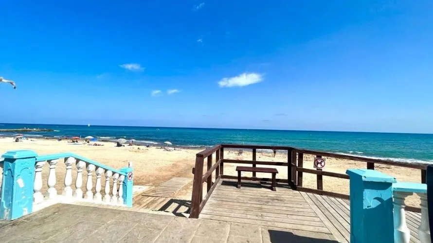Penthouse de 2 chambres à Torrevieja, Espagne No. 695 № 1