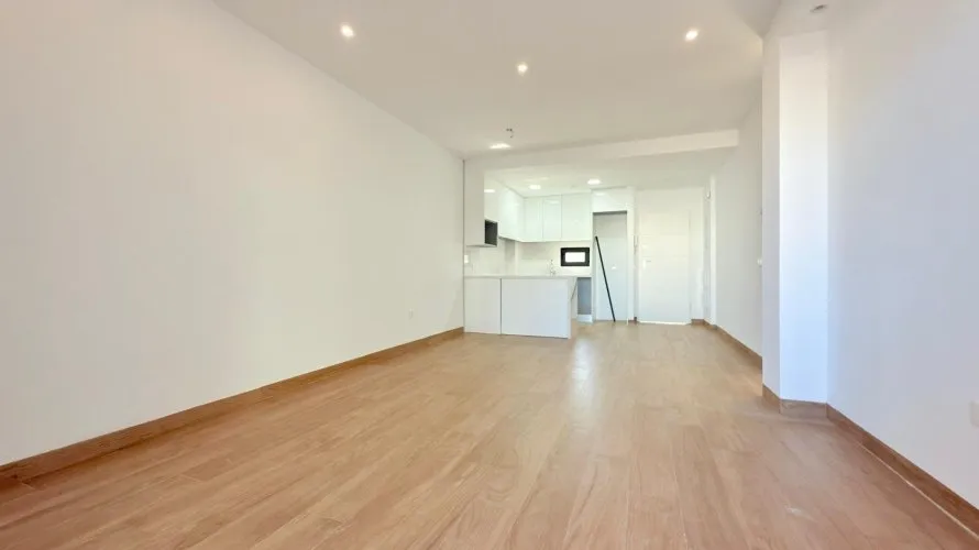 Apartment de 2 chambres à Finestrat, Espagne No. 105 № 17