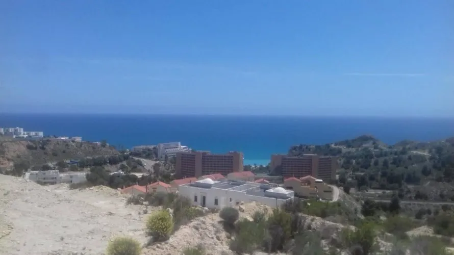 Villa de 4 chambres à Villajoyosa, Espagne No. 239 № 14