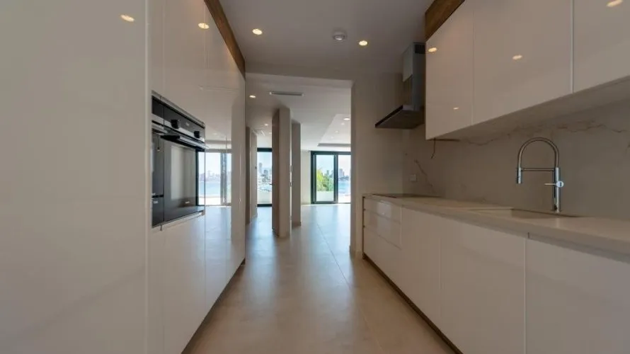 Apartment de 4 chambres à Benidorm, Espagne No. 259 № 23