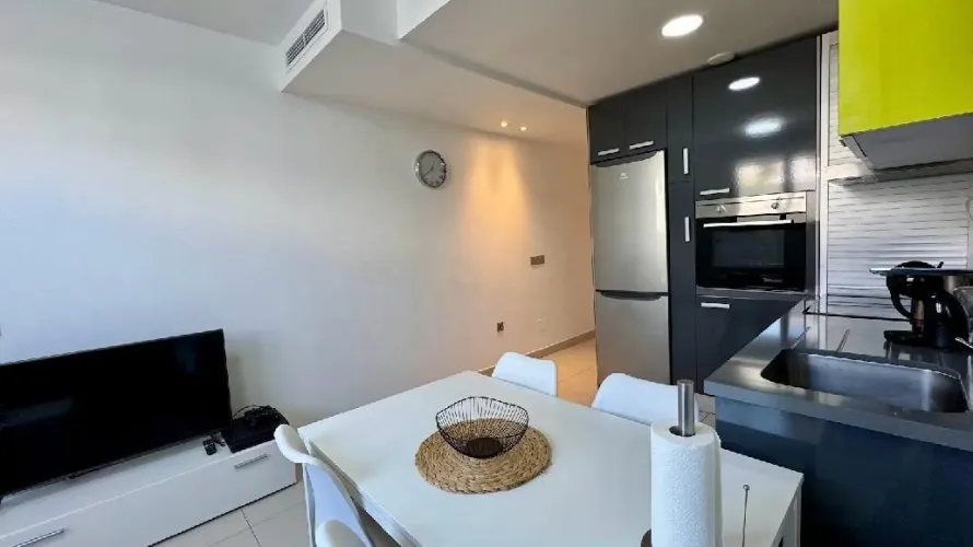 Apartment de 2 chambres à Torrevieja, Espagne No. 522 № 9