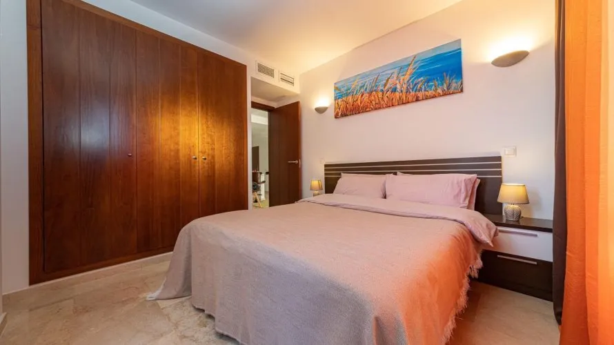 Apartment de 2 chambres à Torrevieja, Espagne No. 386 № 20