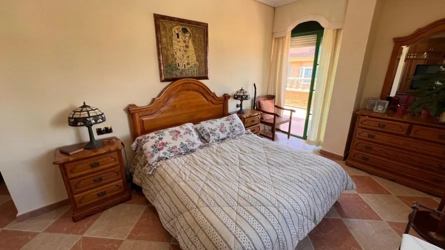 Villa de 480m² à Benidorm, Espagne No. 465 № 13
