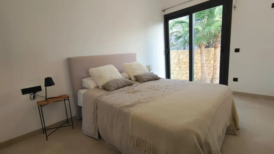 Villa de 4 chambres à Finestrat, Espagne No. 589 № 13