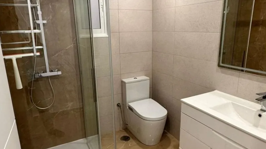 Apartment de 3 chambres à Torrevieja, Espagne No. 323 № 15