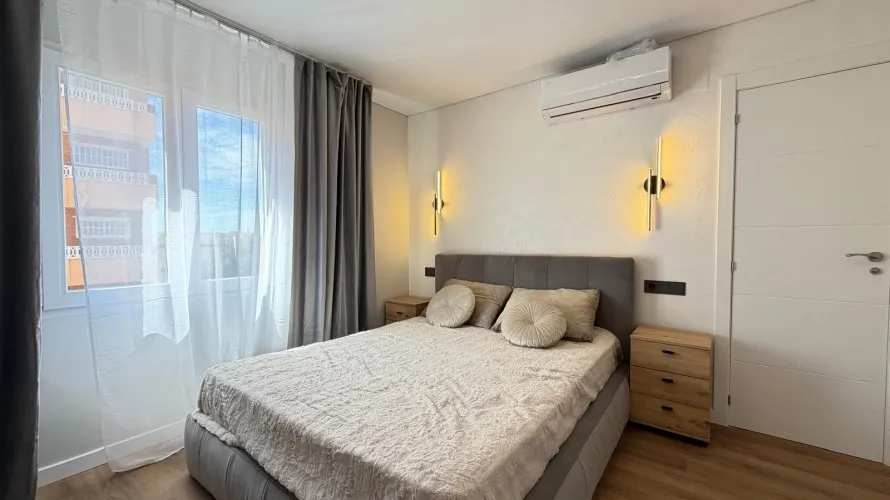 Apartment de 3 chambres à Torrevieja, Espagne No. 733 № 4