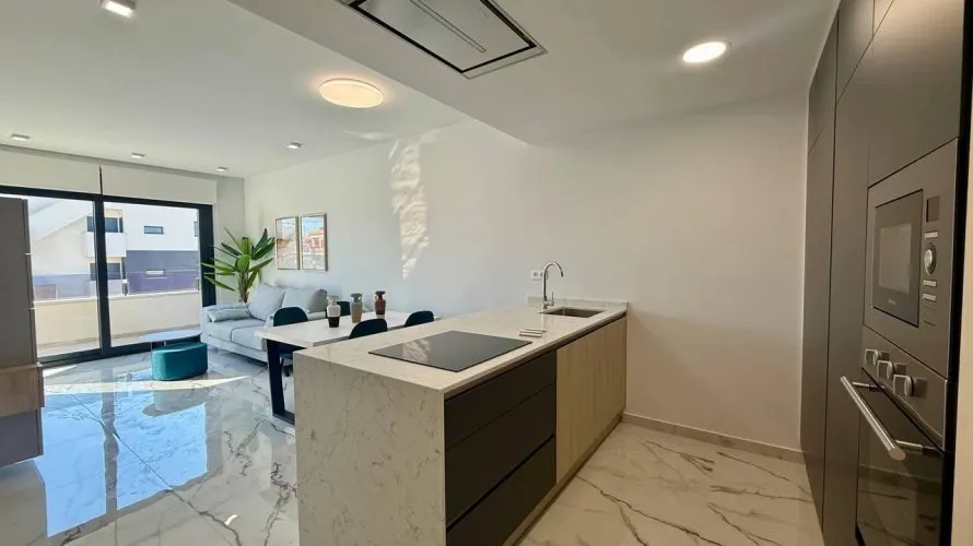Penthouse de 2 chambres à Torrevieja, Espagne No. 676 № 20