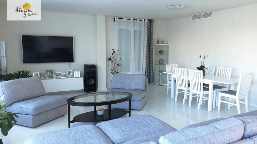 Villa de 4 chambres à Finestrat, Espagne No. 226 № 9