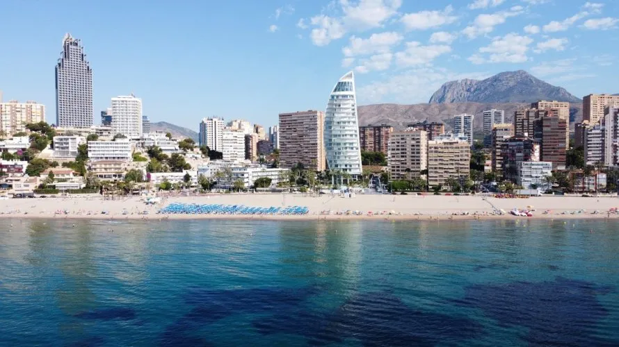 Apartment de 2 chambres à Benidorm, Espagne No. 381 № 9