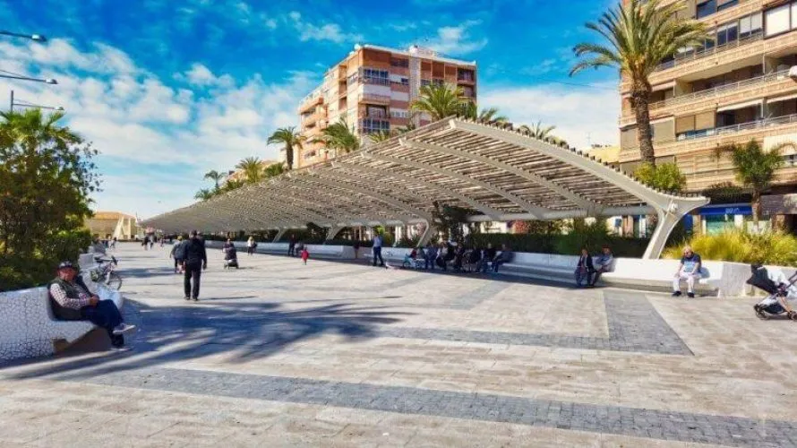 Penthouse de 1 chambre à Torrevieja, Espagne No. 325 № 4