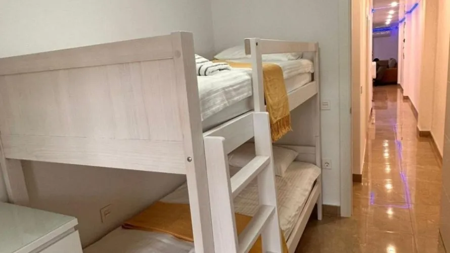 Apartment de 3 chambres à Torrevieja, Espagne No. 323 № 21