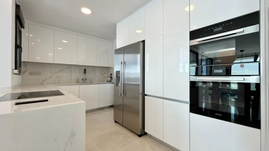 Penthouse de 3 chambres à Benidorm, Espagne No. 710