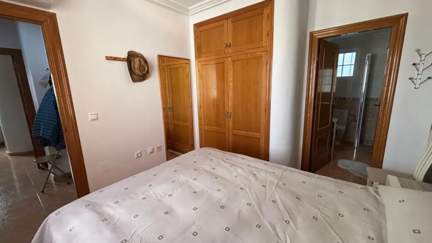 Apartment de 1 chambre à Torrevieja, Espagne No. 205 № 13