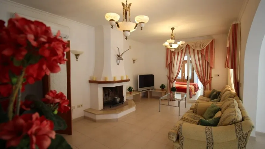 Villa de 5 chambres à Calpe, Espagne No. 238 № 2
