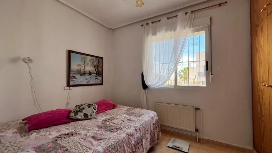House de 132m² à Torrevieja, Espagne No. 790 № 1
