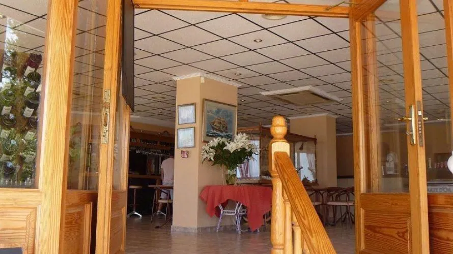 Commercial property de 400m² à Torrevieja, Espagne No. 400 № 16