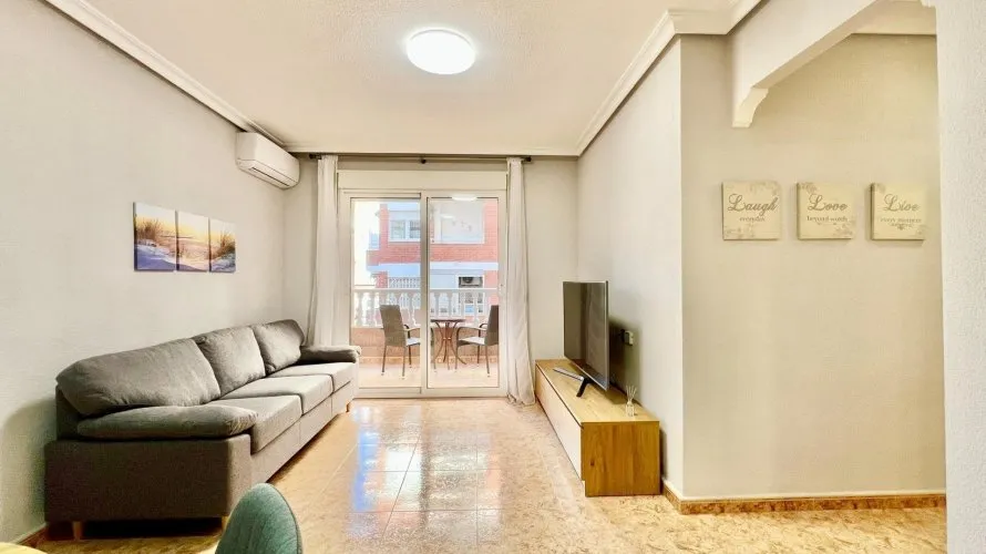 Apartment de 2 chambres à Torrevieja, Espagne No. 798 № 18