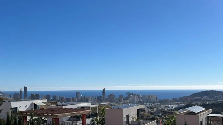 Villa de 3 chambres à Finestrat, Espagne No. 350 № 1