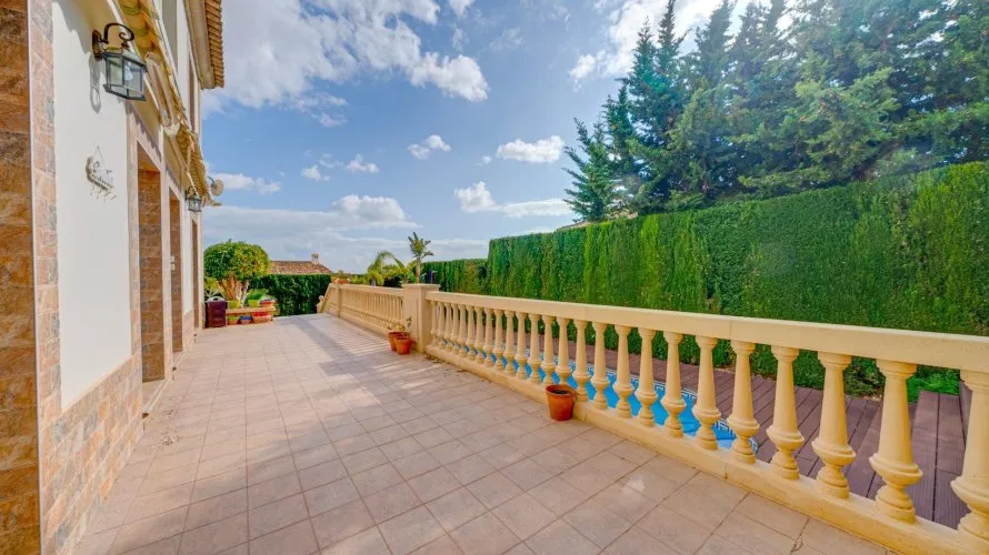 Villa de 4 chambres à Finestrat, Espagne No. 201 № 15