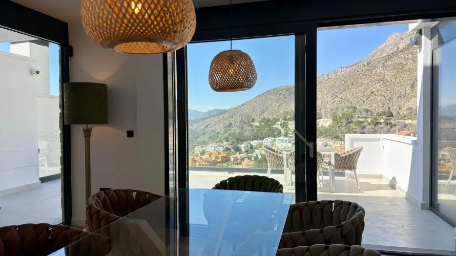 Villa de 238m² à Altea, Espagne No. 681 № 24