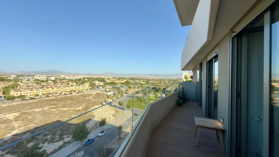 Penthouse de 3 chambres à Alicante, Espagne No. 605 № 19