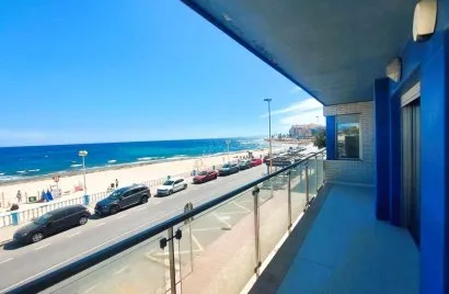 Apartment de 4 chambres à Torrevieja, Espagne No. 399